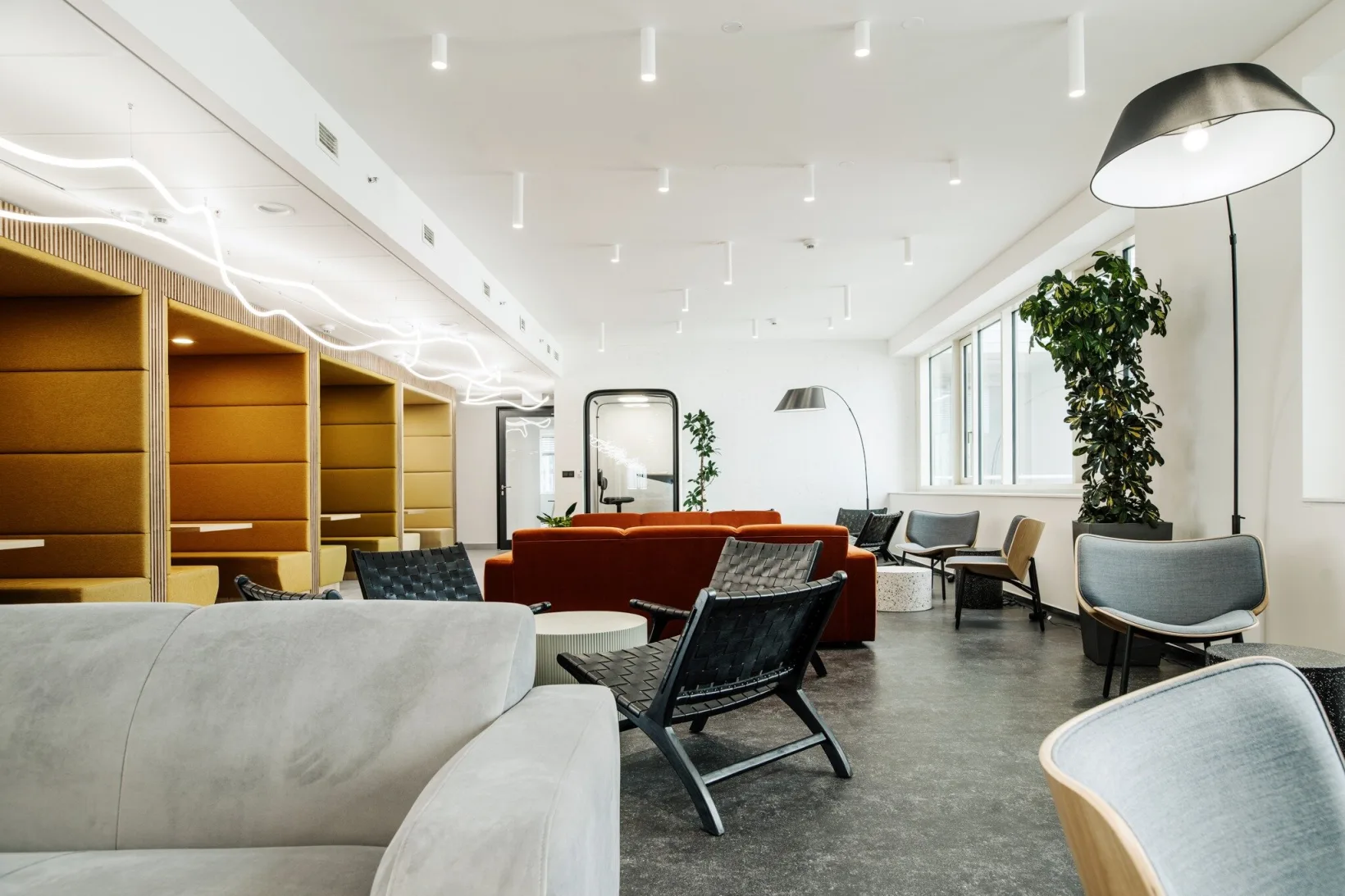 CoolPeople HQ Prague