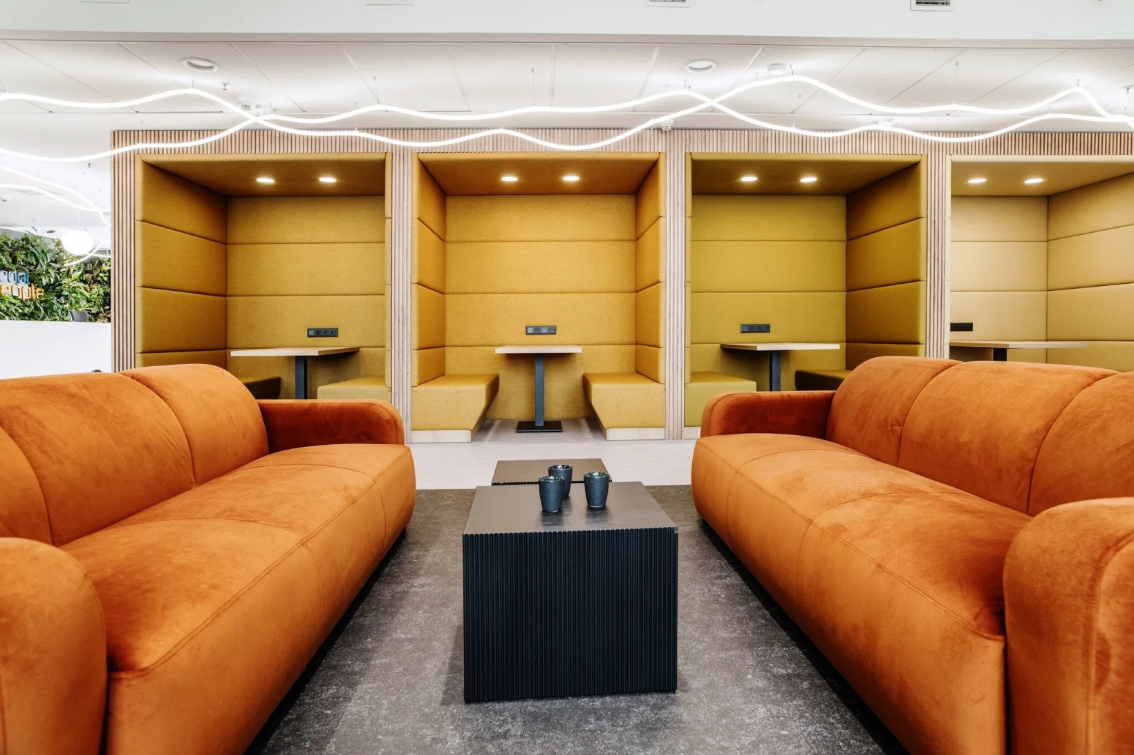 CoolPeople HQ Prague