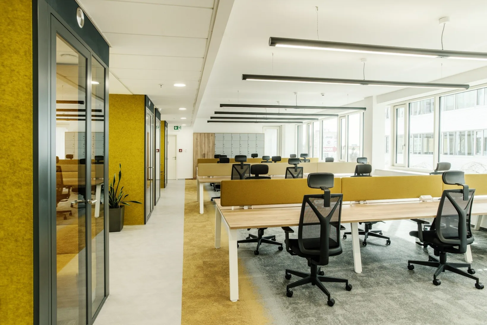 CoolPeople HQ Prague